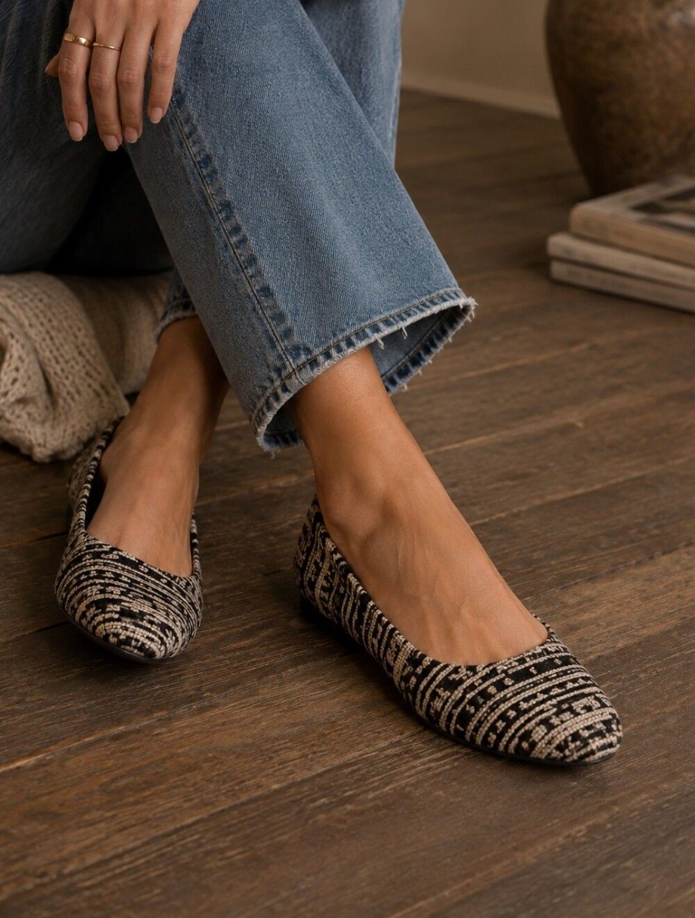 Lucky Brand Form Fitting Flats